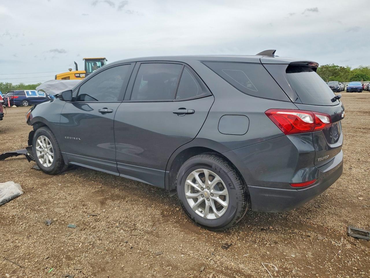 2021 CHEVROLET EQUINOX LS — снимка 2
