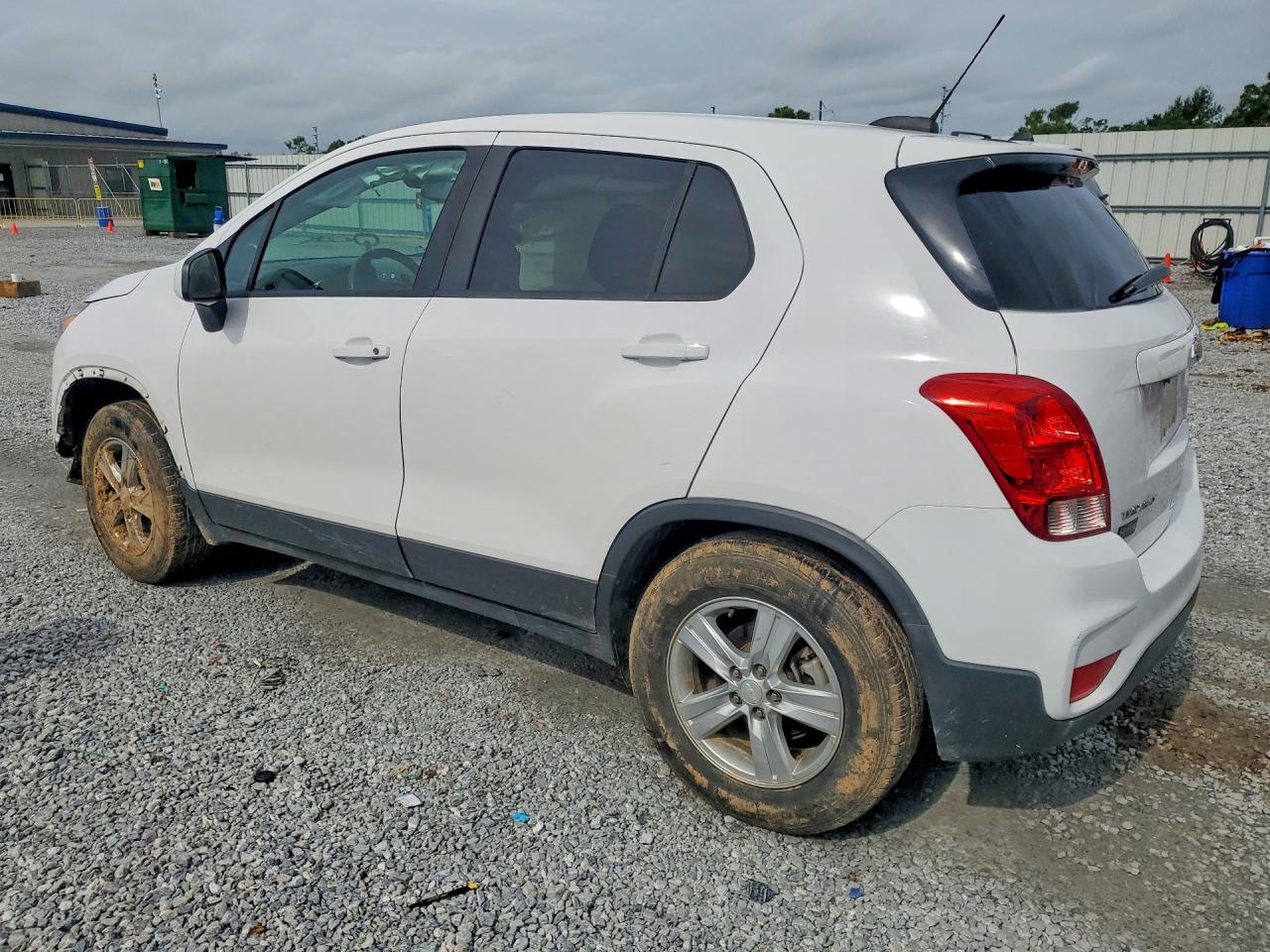 2020 CHEVROLET TRAX LS — снимка 2