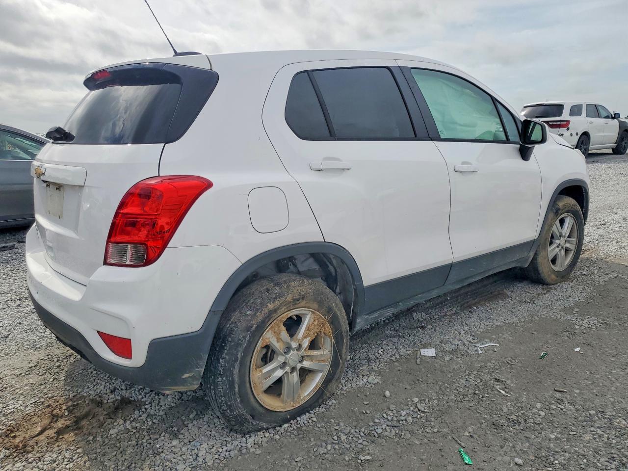2020 CHEVROLET TRAX LS — снимка 3
