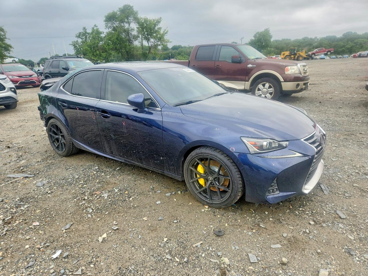 2017 LEXUS IS 300 — снимка 4