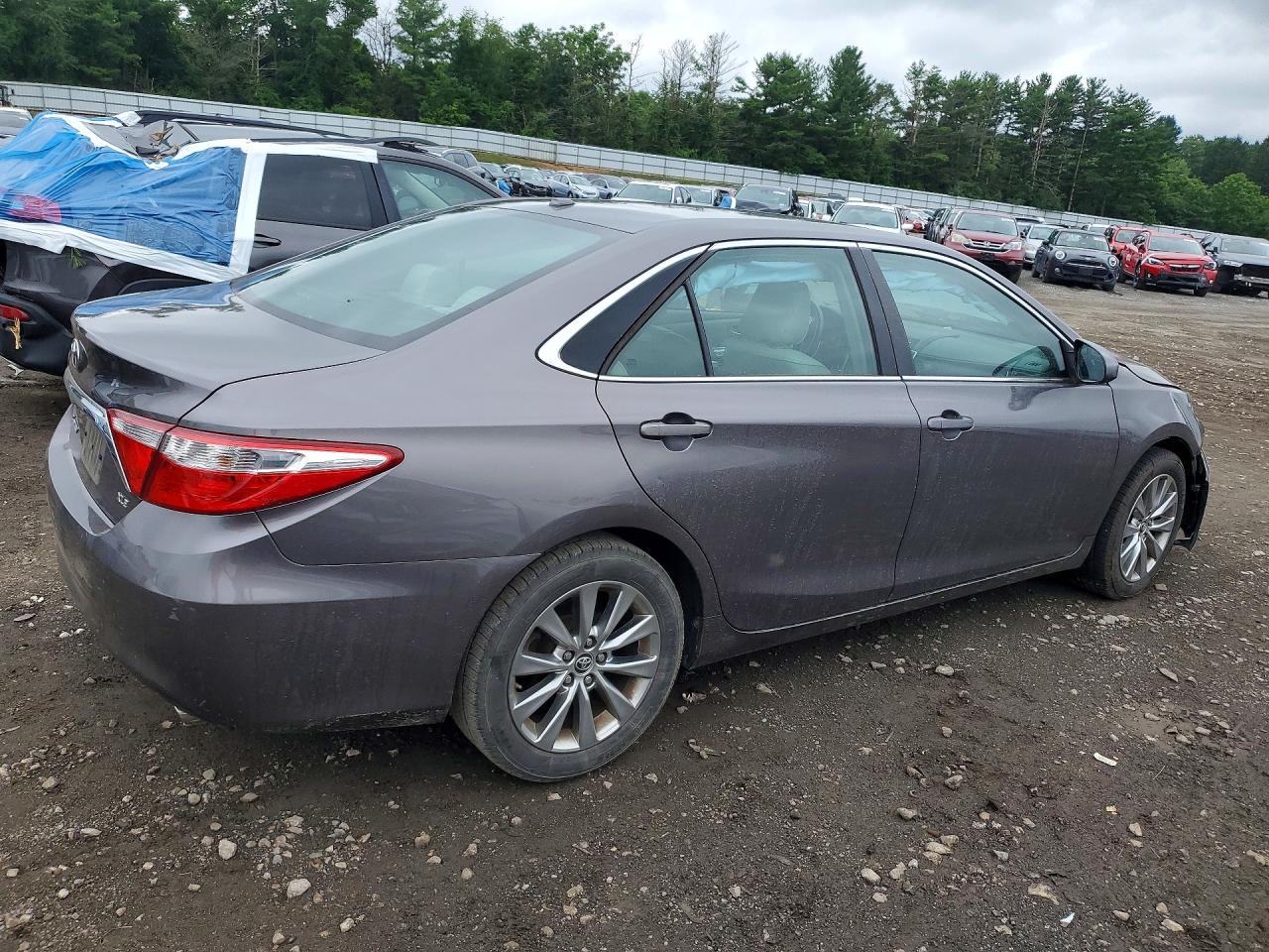 2015 TOYOTA CAMRY XLE — снимка 3