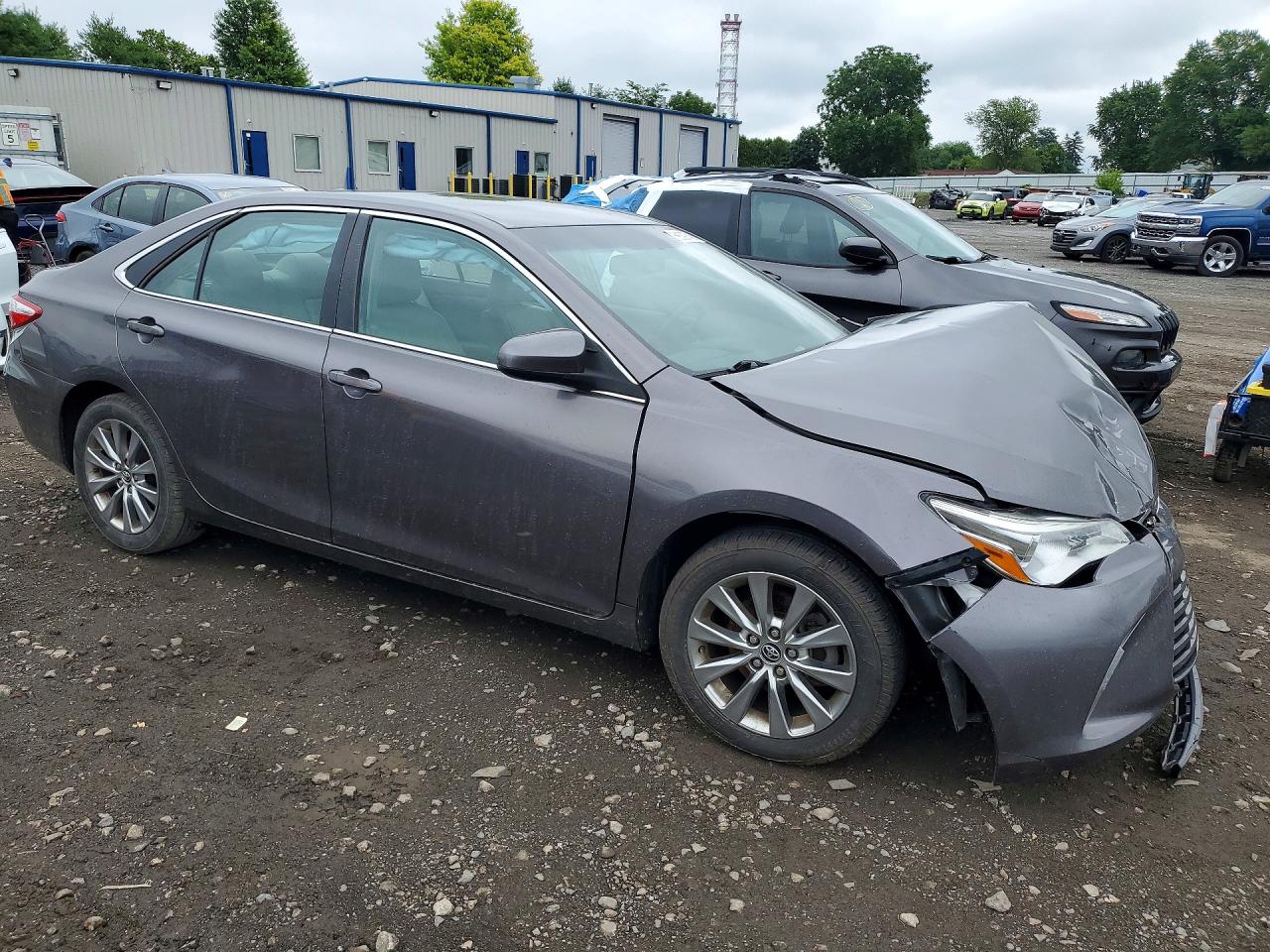 2015 TOYOTA CAMRY XLE — снимка 4