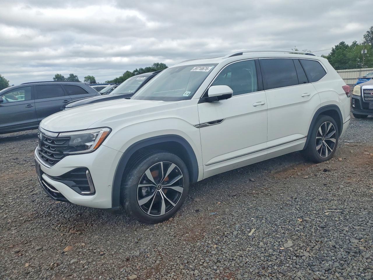 2024 VOLKSWAGEN ATLAS SEL PREMIUM R-LINE