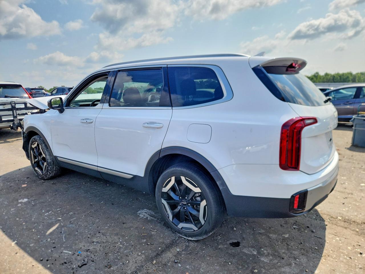 2023 KIA TELLURIDE S — снимка 2