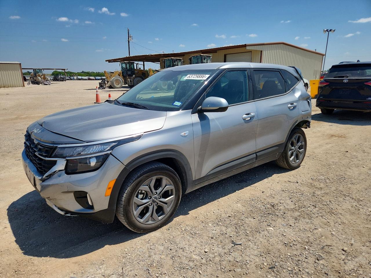 2024 KIA SELTOS LX