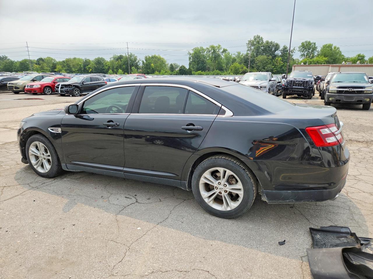2015 FORD TAURUS SEL — снимка 2