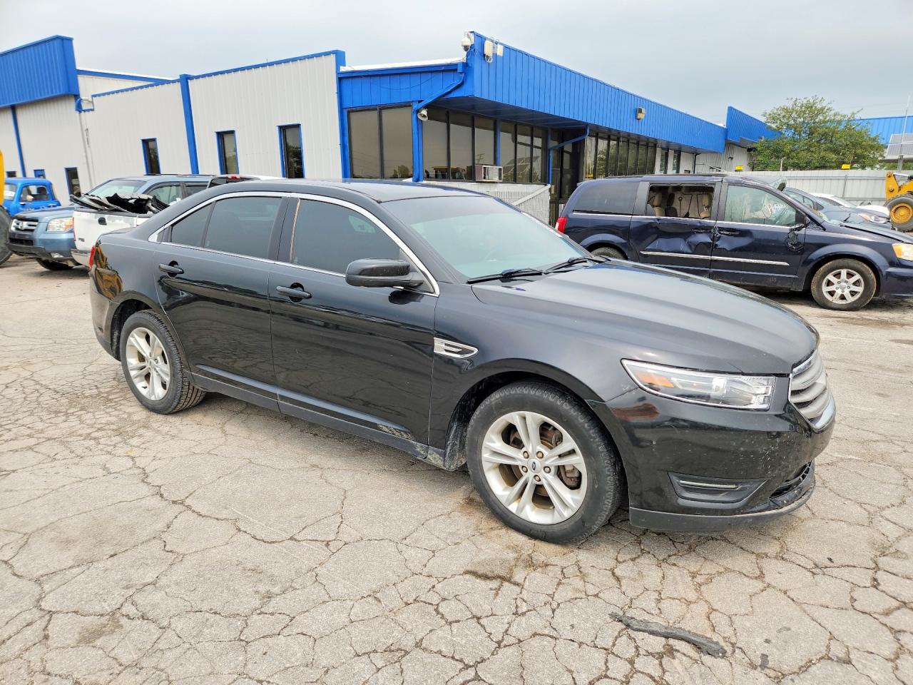 2015 FORD TAURUS SEL — снимка 4
