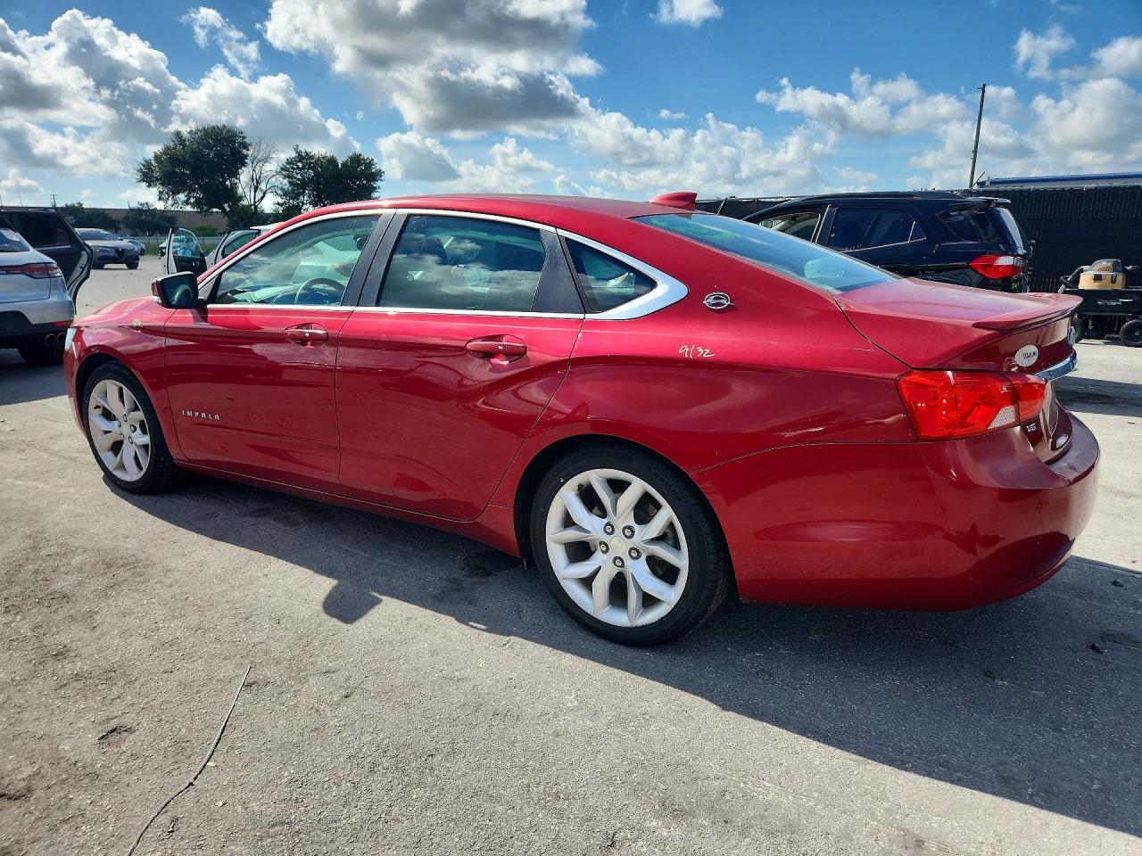 2015 CHEVROLET IMPALA LT — снимка 2