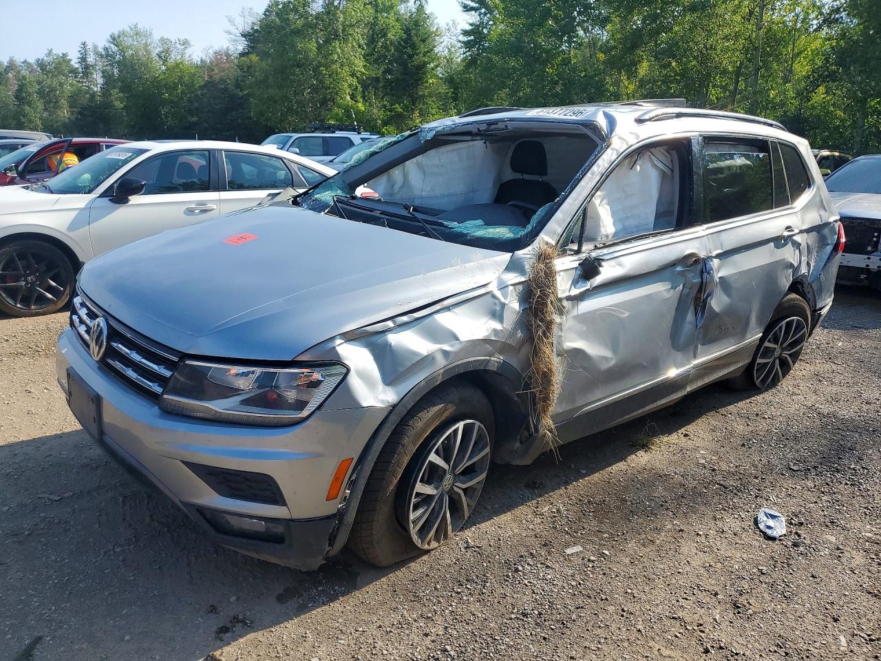 2021 VOLKSWAGEN TIGUAN SE