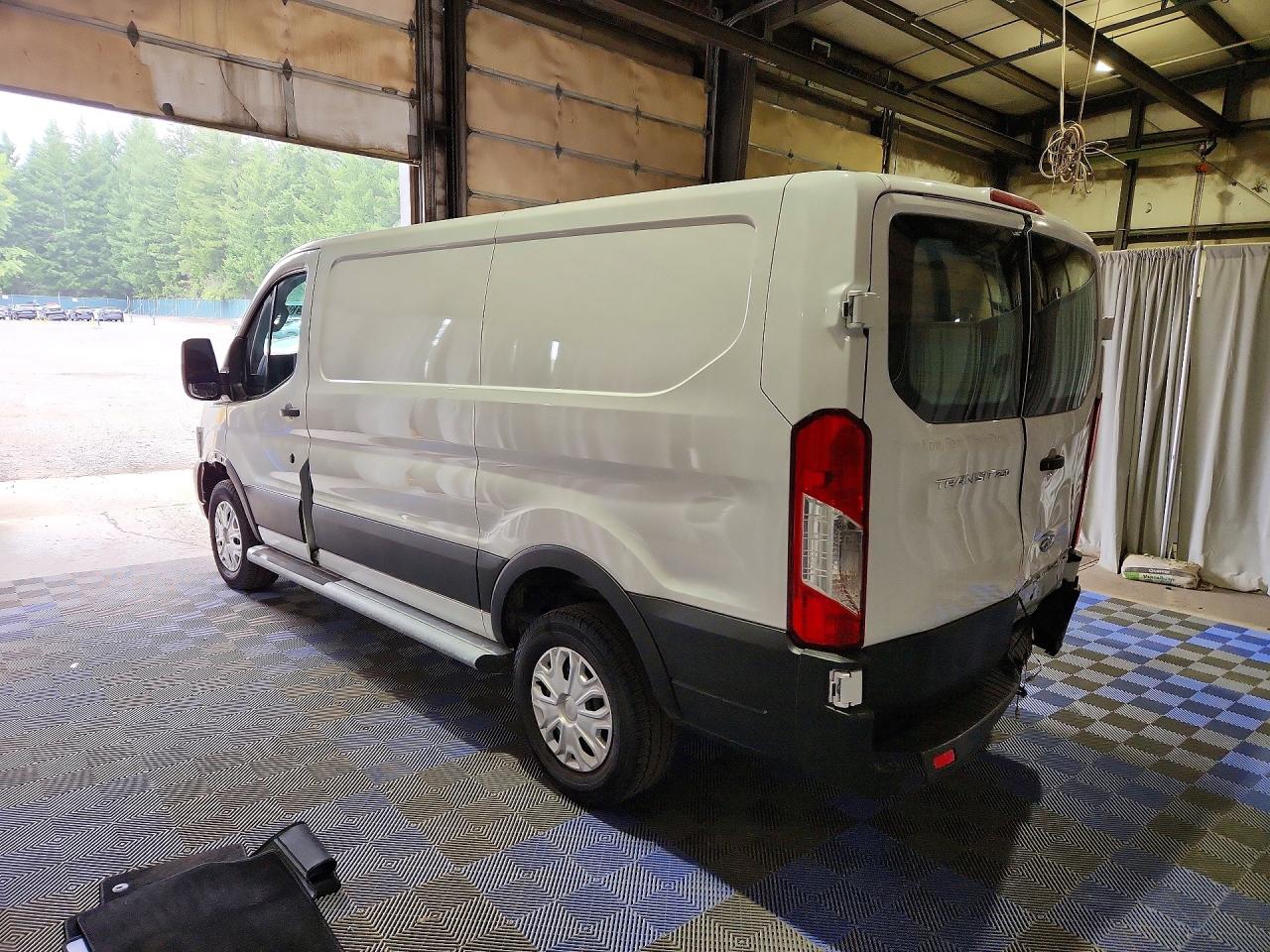 2025 FORD TRANSIT T-250 — снимка 2