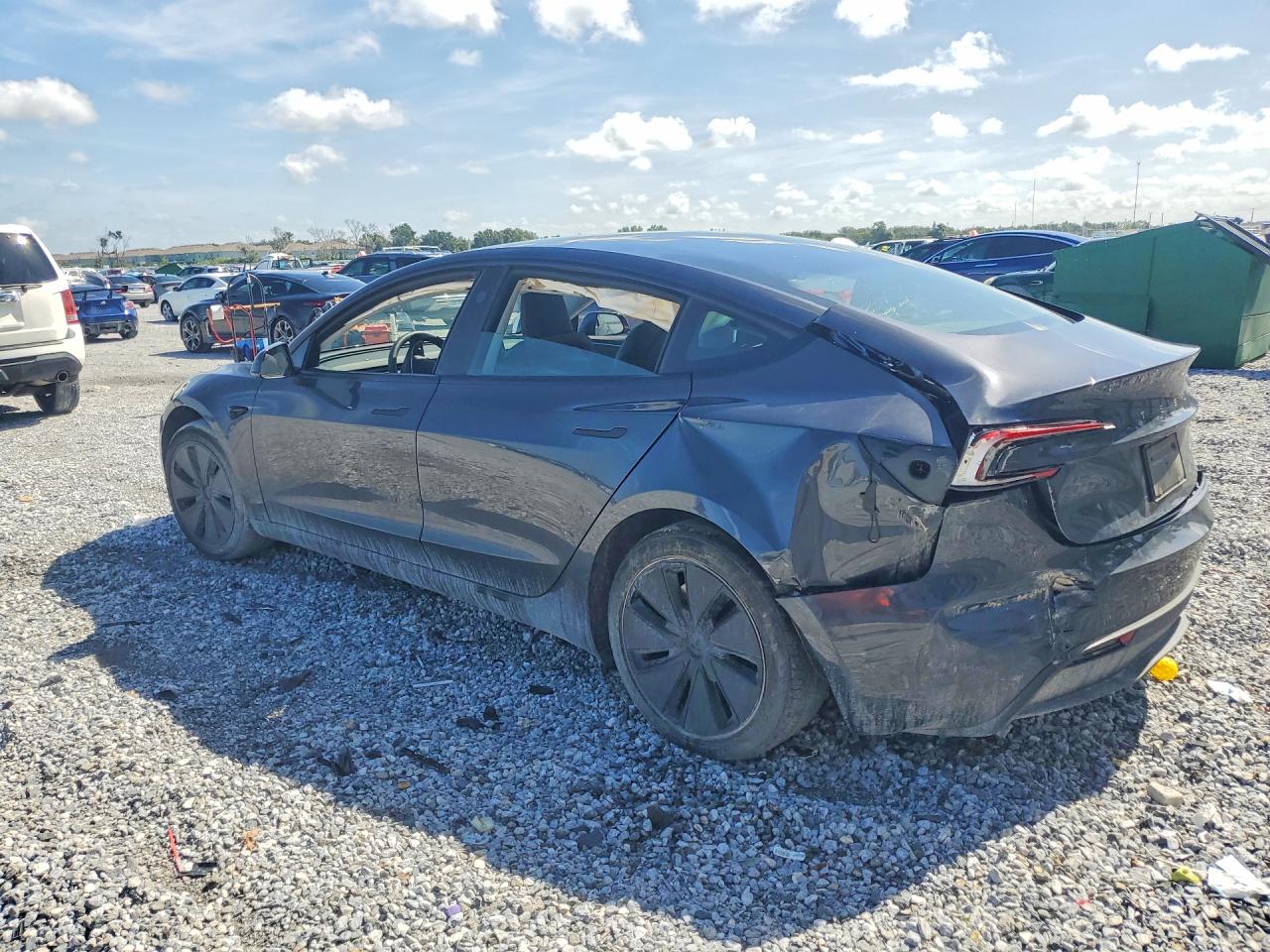 2025 TESLA MODEL 3 — снимка 2