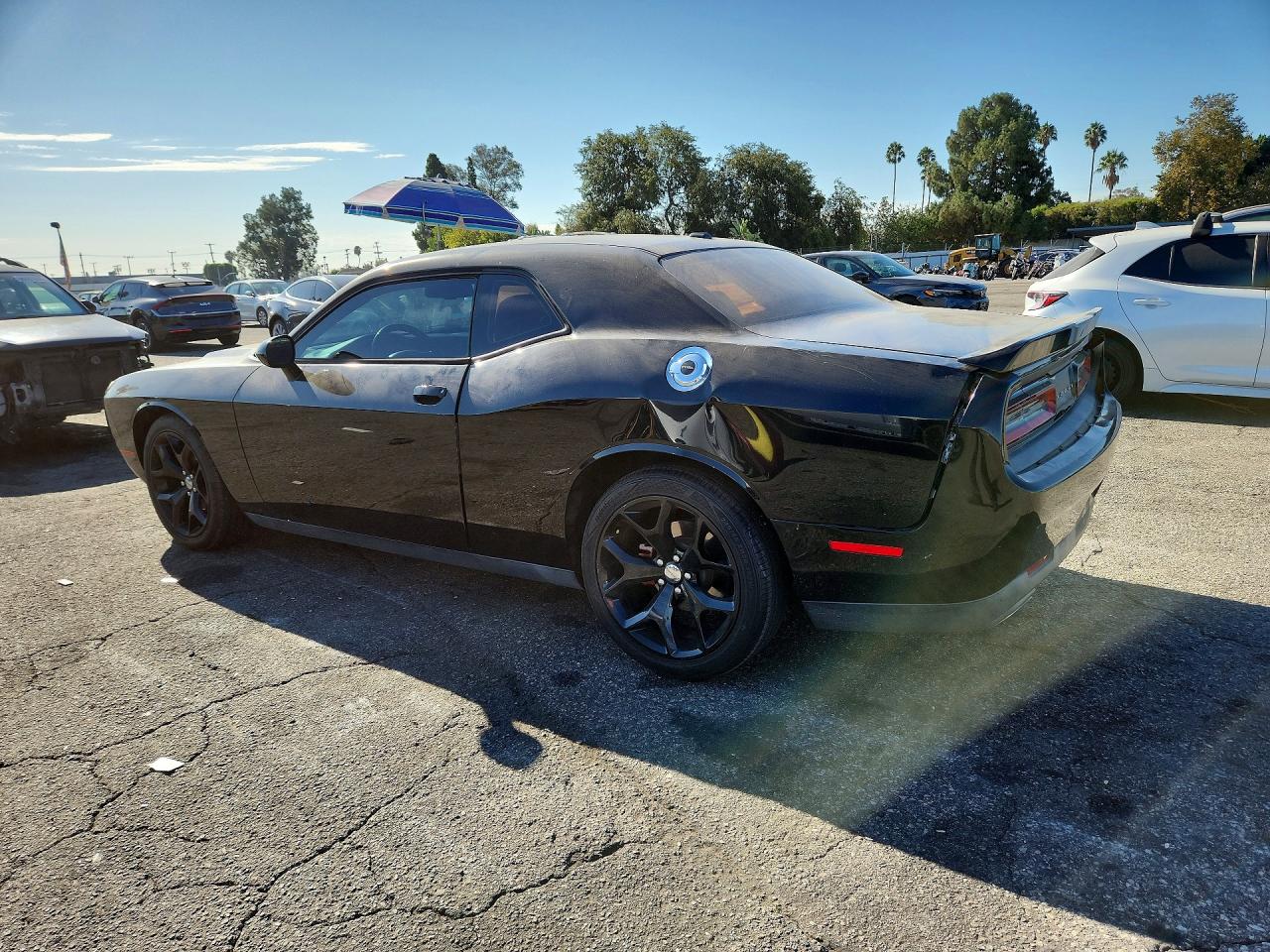 2015 DODGE CHALLENGER SXT — снимка 2