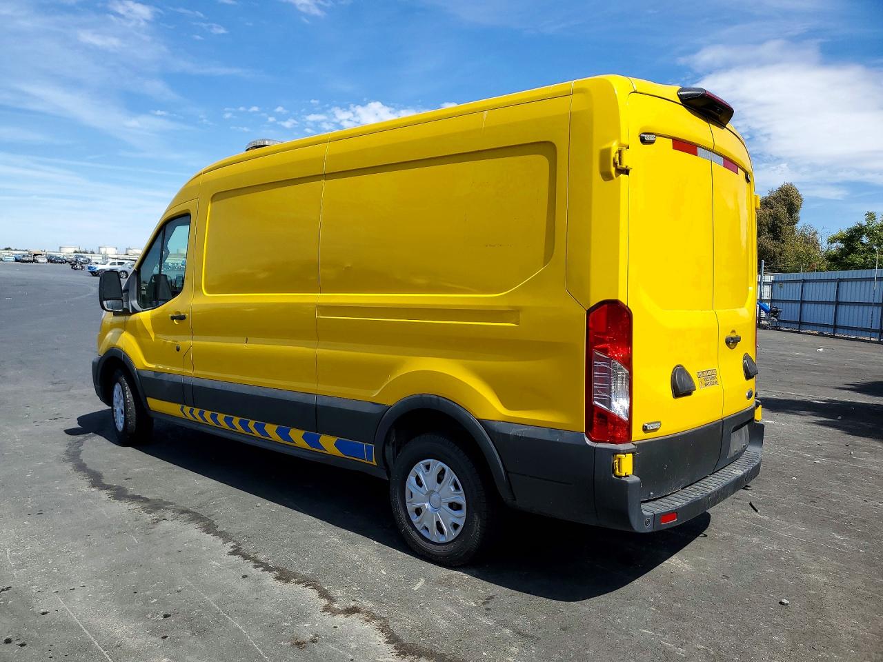 2022 FORD TRANSIT T-350 — снимка 2