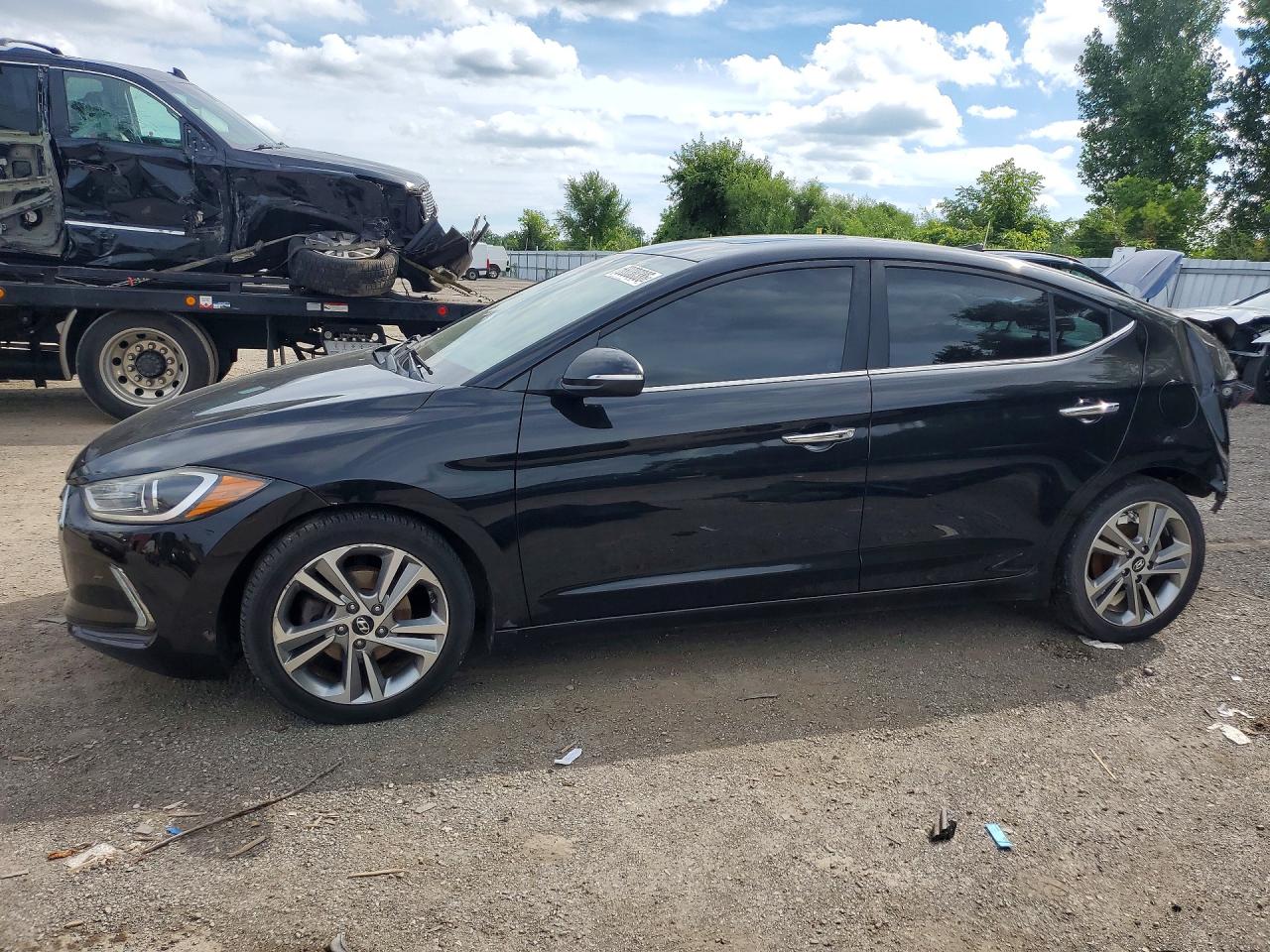 2017 HYUNDAI ELANTRA SE