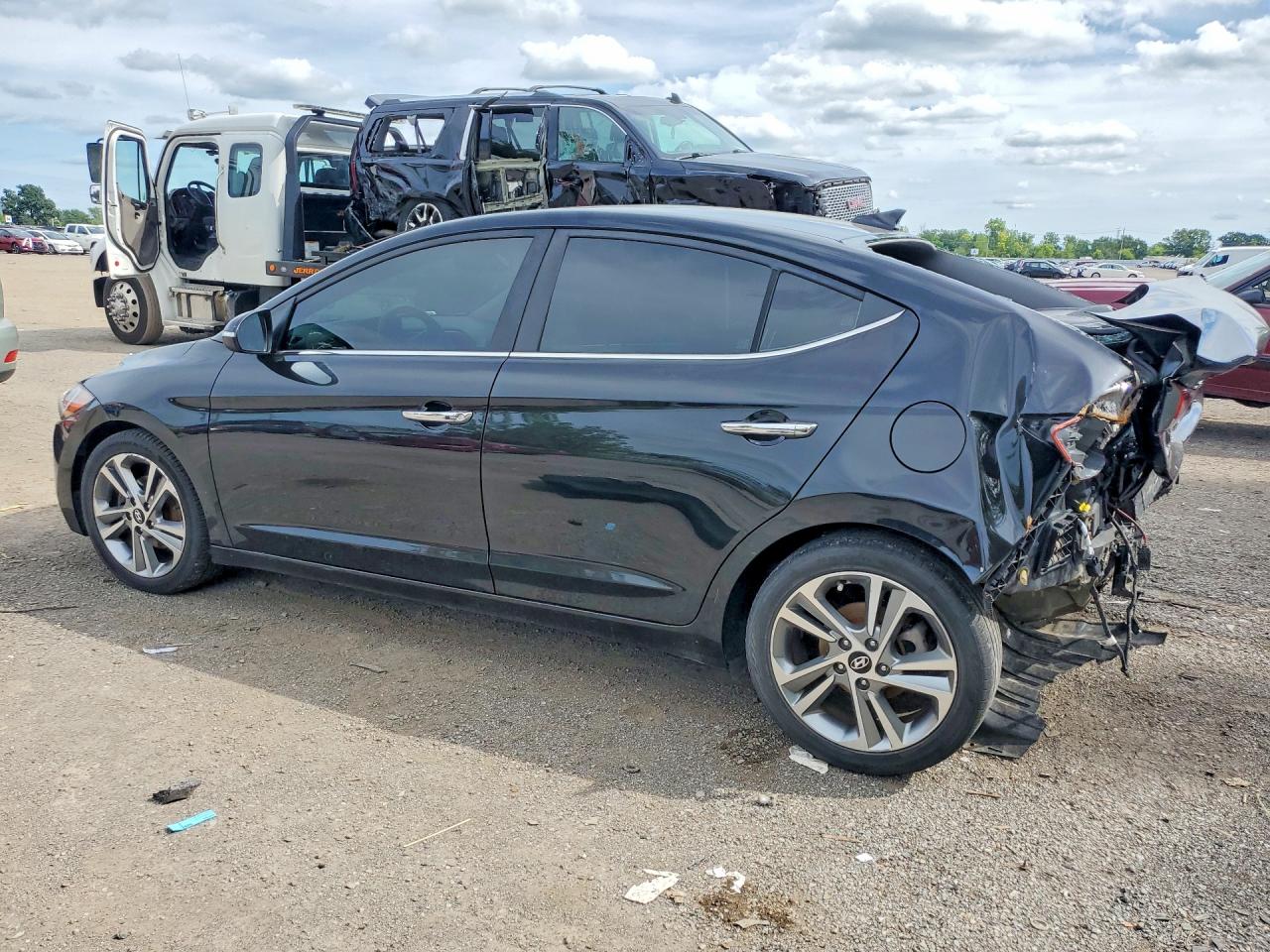 2017 HYUNDAI ELANTRA SE — снимка 2