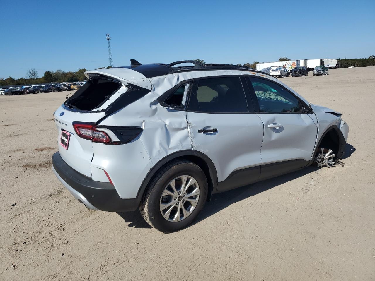 2025 FORD ESCAPE ACTIVE — снимка 3
