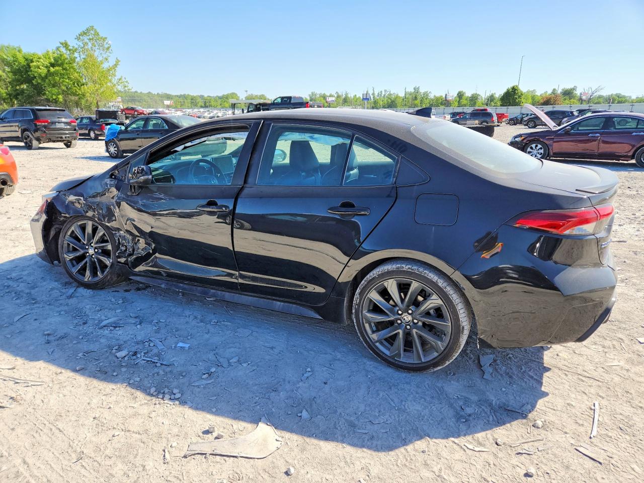 2024 TOYOTA COROLLA XSE — снимка 2