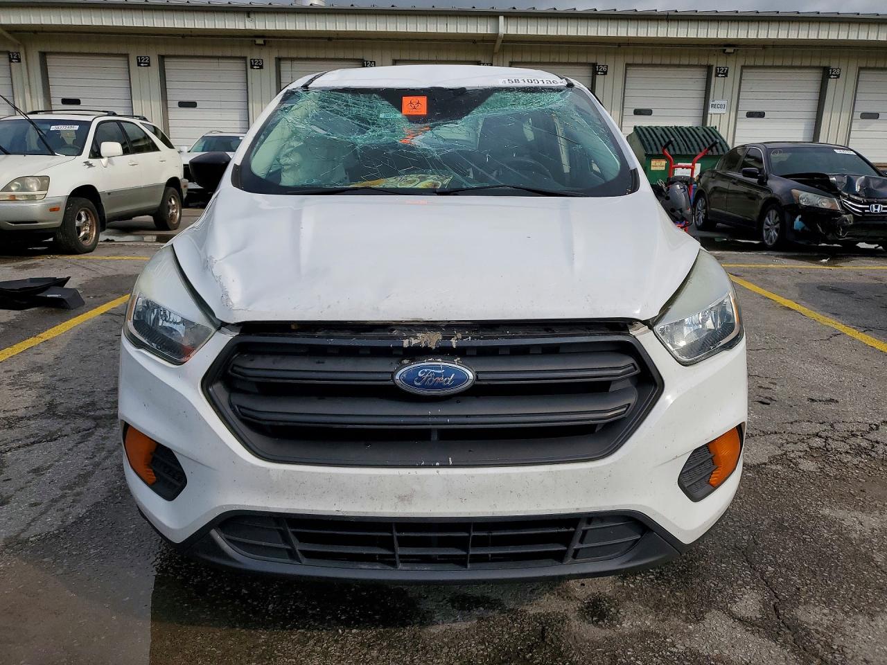 2017 FORD ESCAPE S — снимка 5