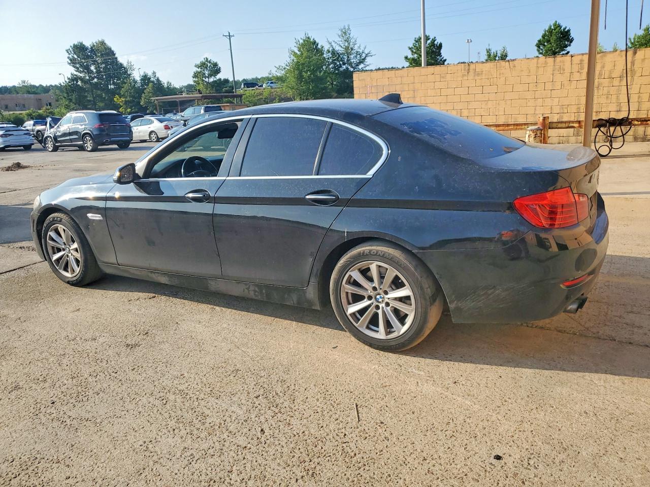 2016 BMW 528 I — снимка 2