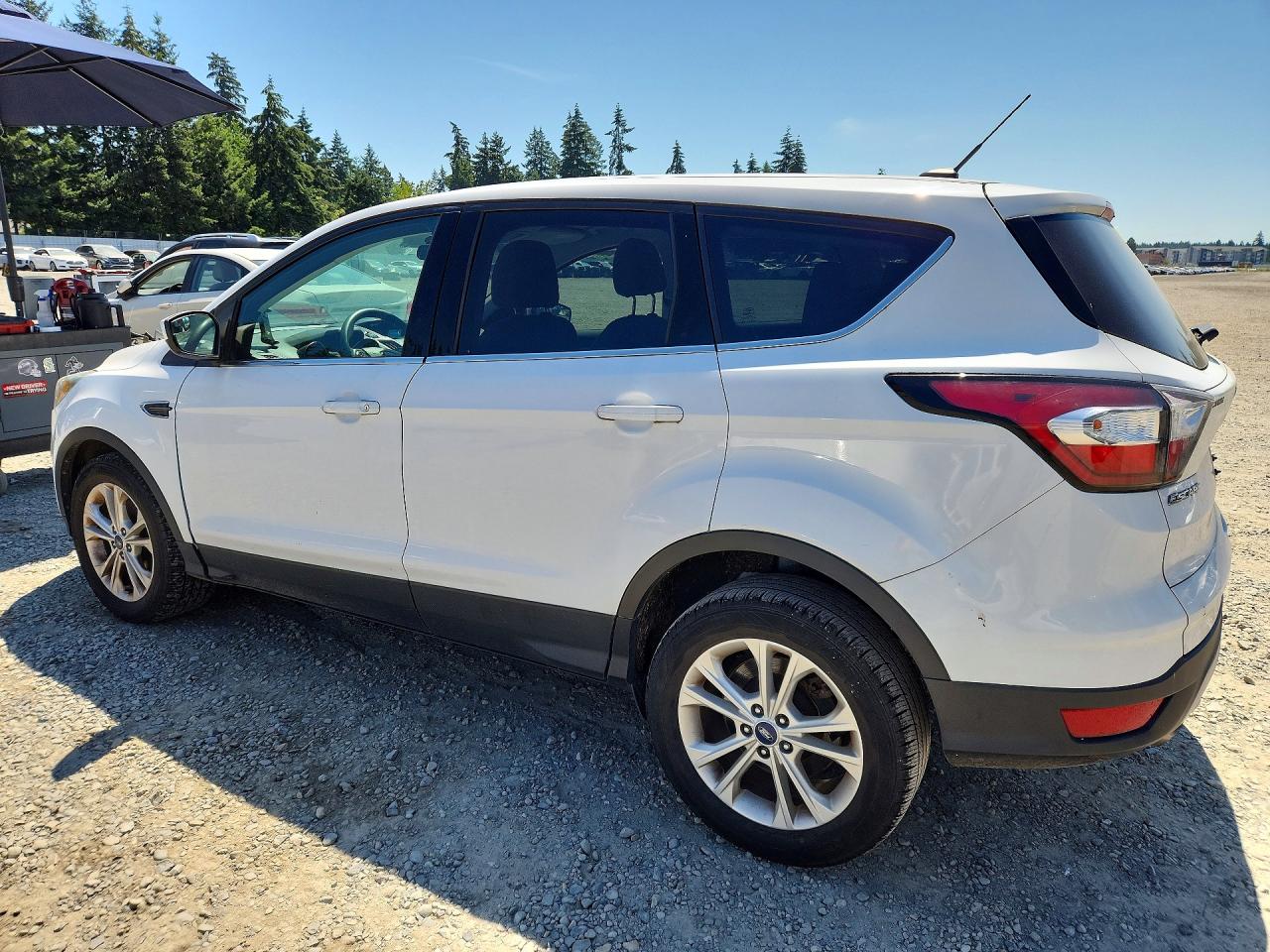 2017 FORD ESCAPE SE — снимка 2