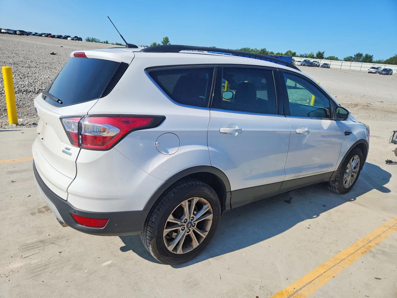 2017 FORD ESCAPE SE — снимка 3