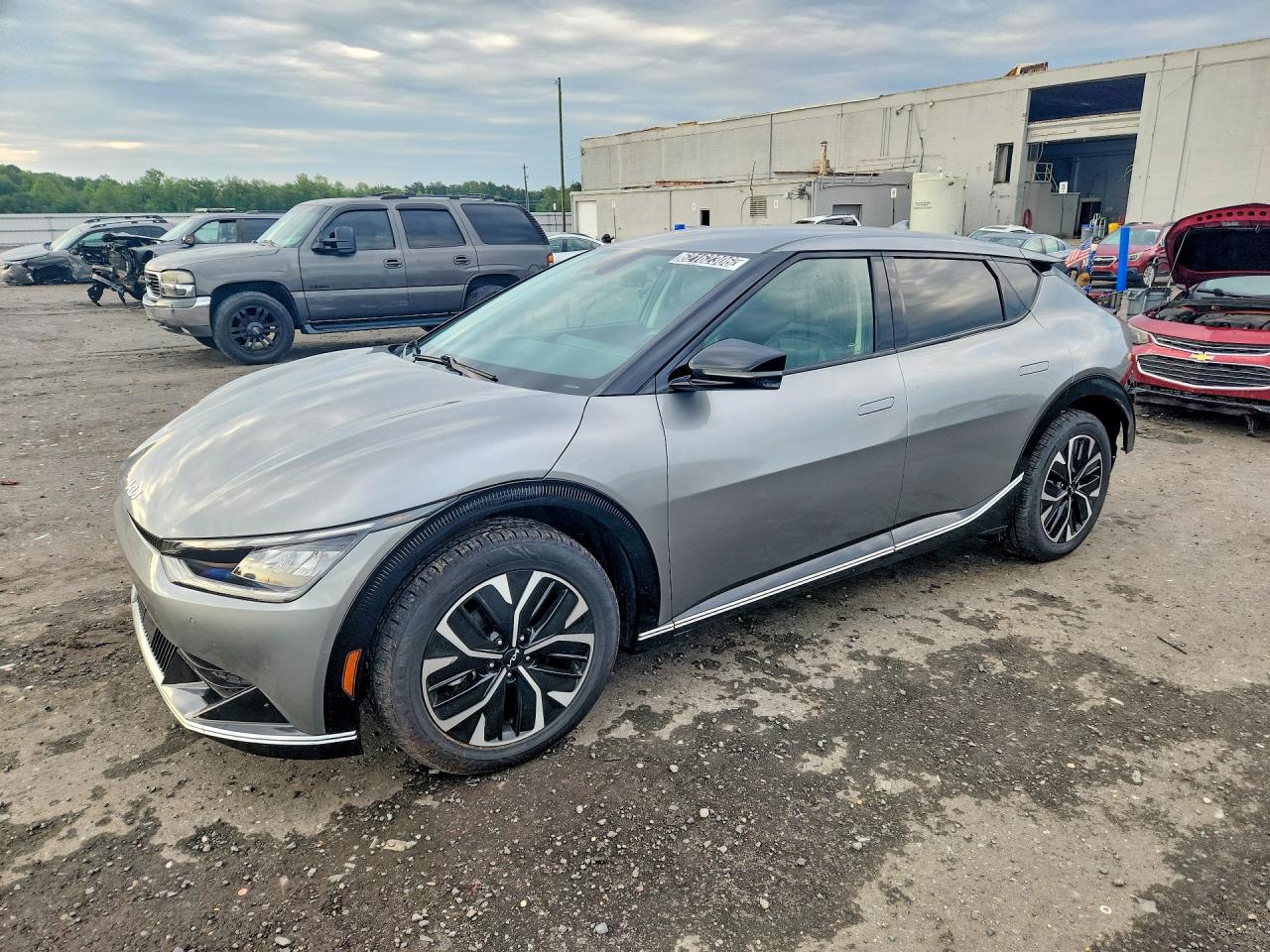 2023 KIA EV6 WIND