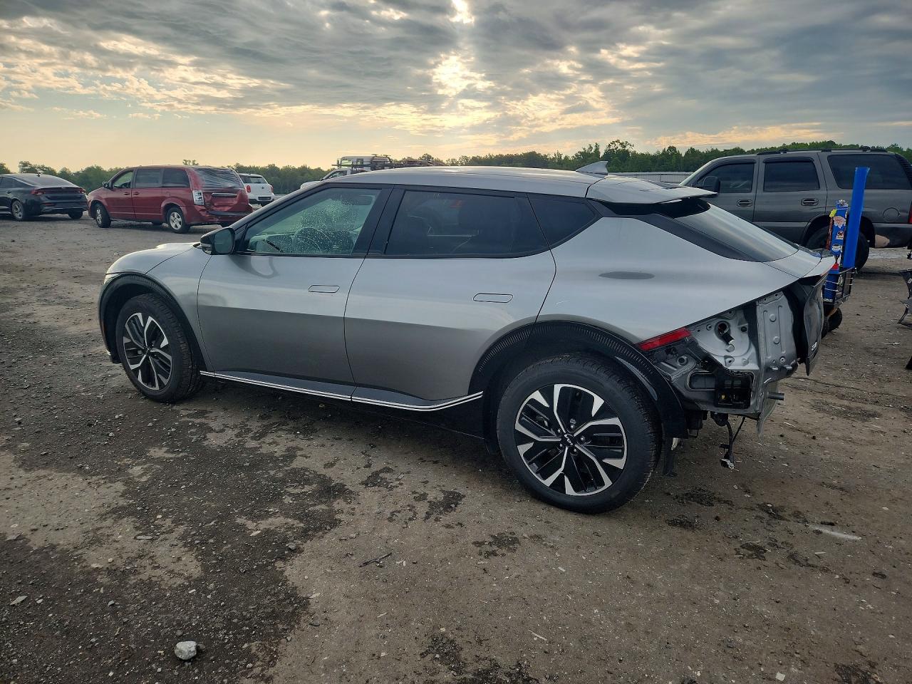 2023 KIA EV6 WIND — снимка 2