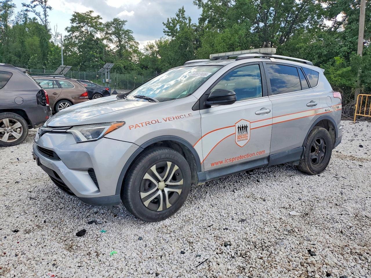 2016 TOYOTA RAV4 LE