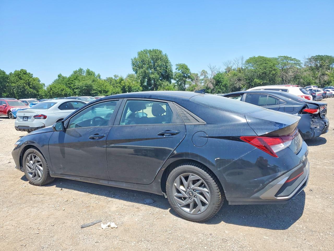 2024 HYUNDAI ELANTRA SEL — снимка 2