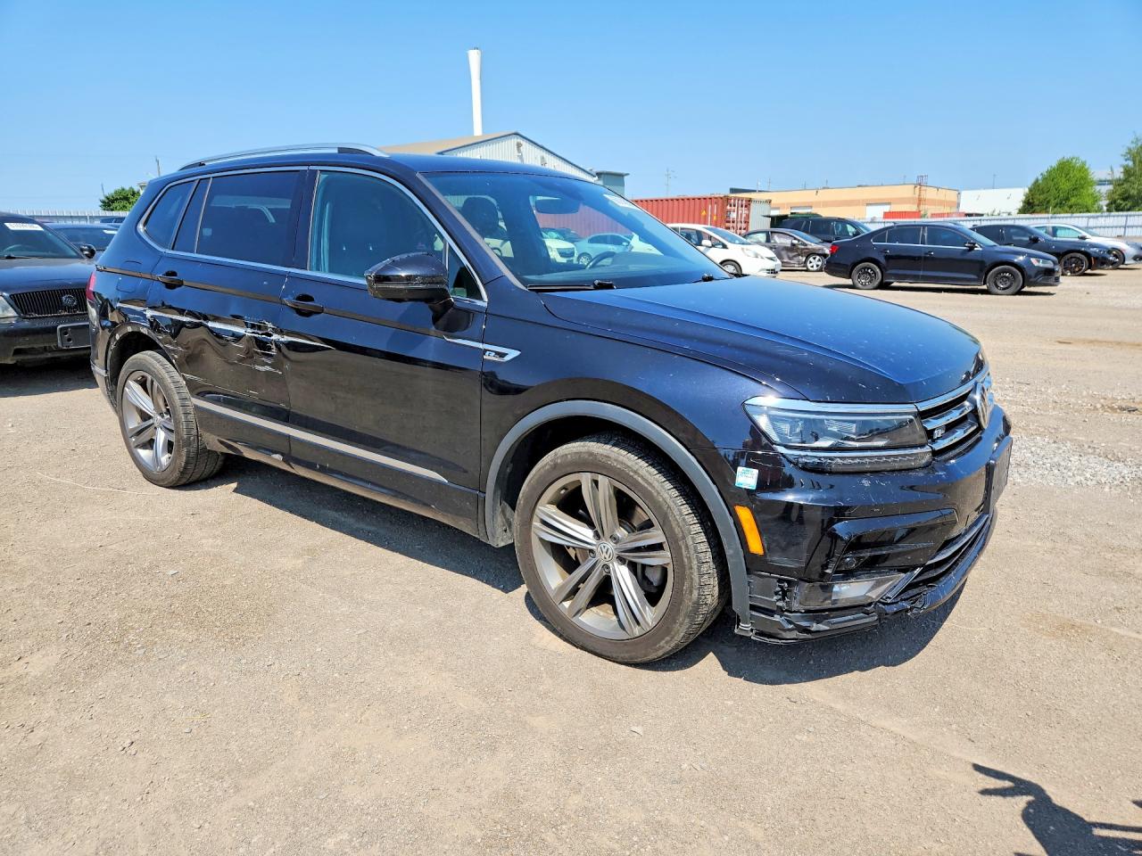 2020 VOLKSWAGEN TIGUAN SEL PREMIUM R-LINE — снимка 4