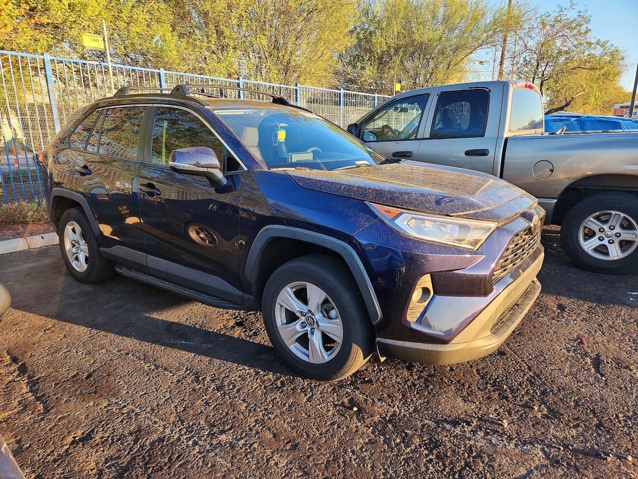 2020 TOYOTA RAV4 XLE — снимка 4