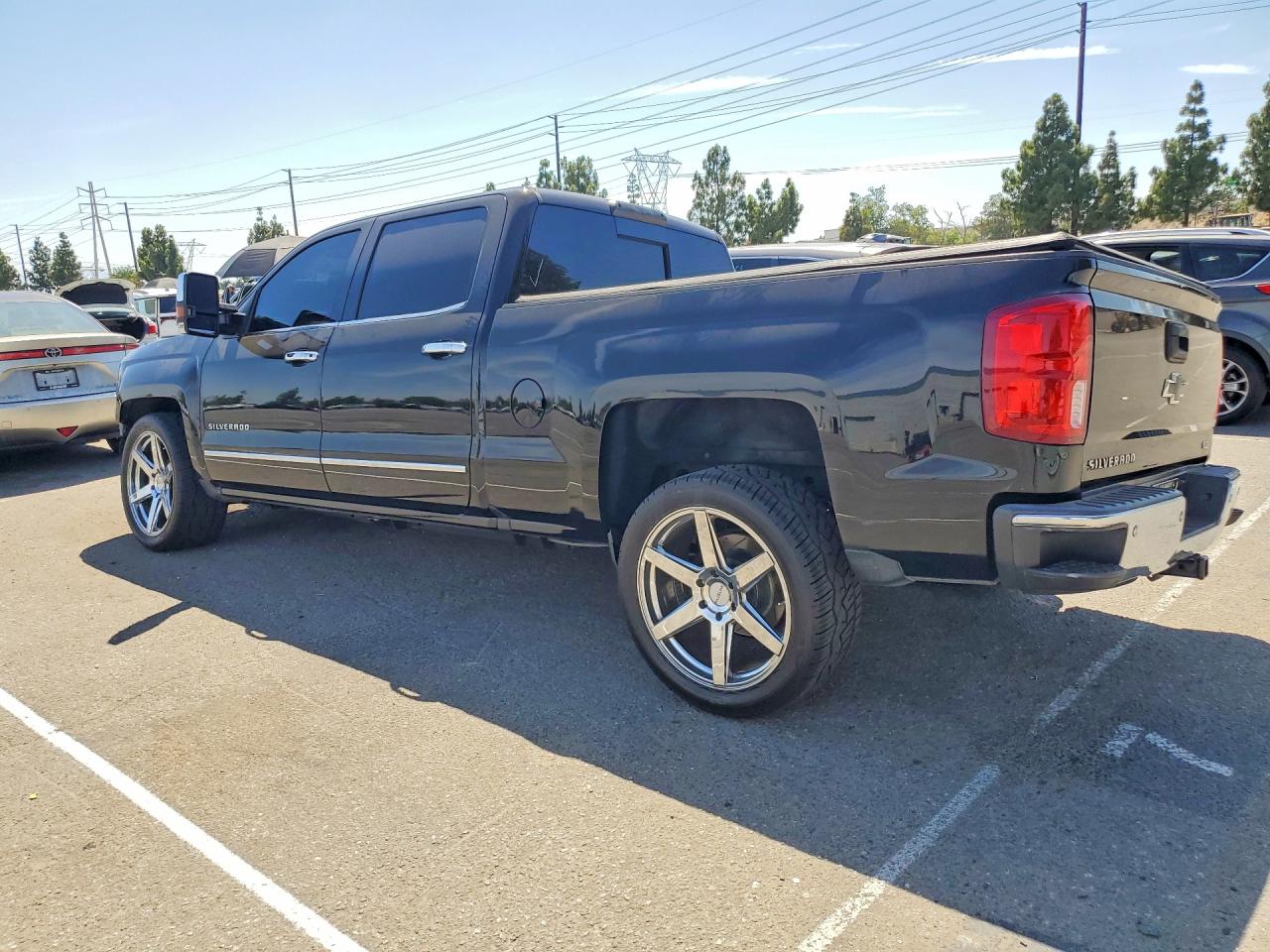 2018 CHEVROLET SILVERADO C1500 LTZ — снимка 2