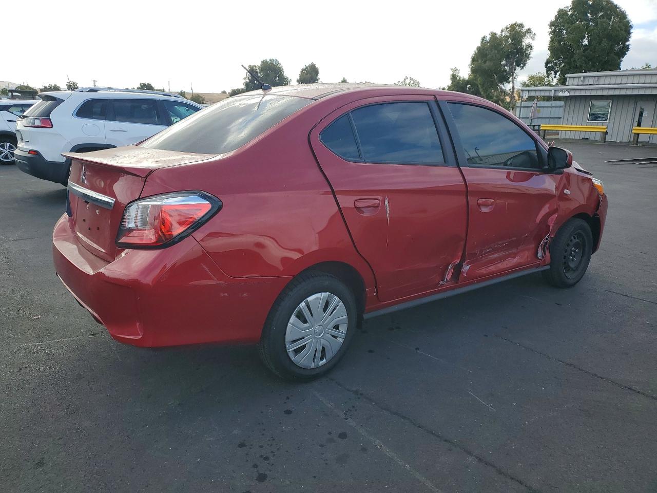 2024 MITSUBISHI MIRAGE G4 ES — снимка 3