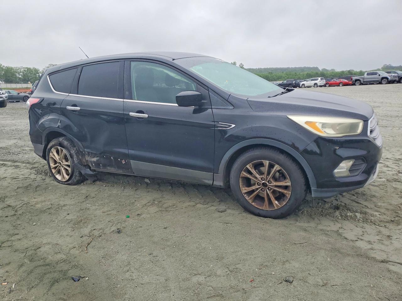 2017 FORD ESCAPE SE — снимка 4