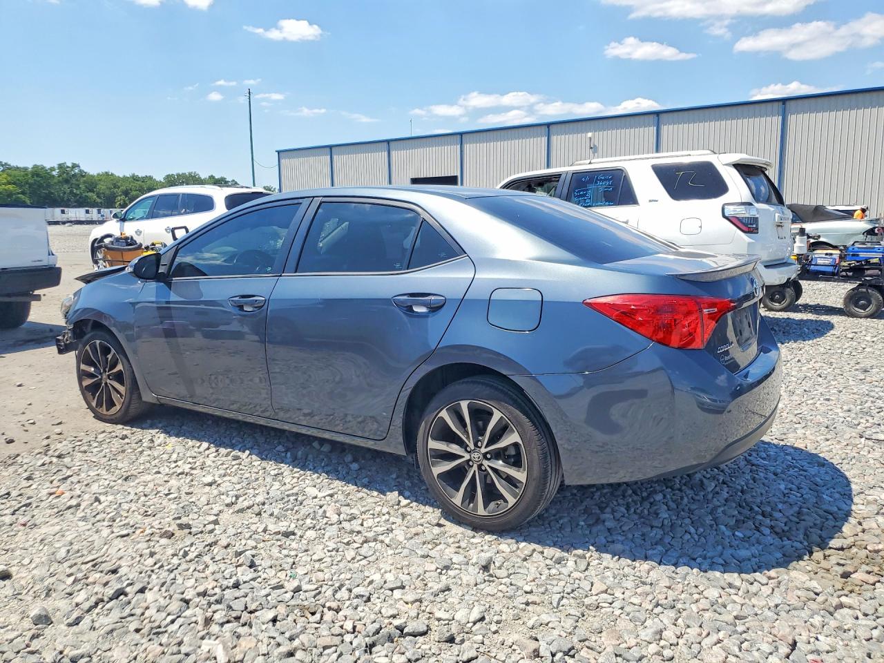 2017 TOYOTA COROLLA SE — снимка 2