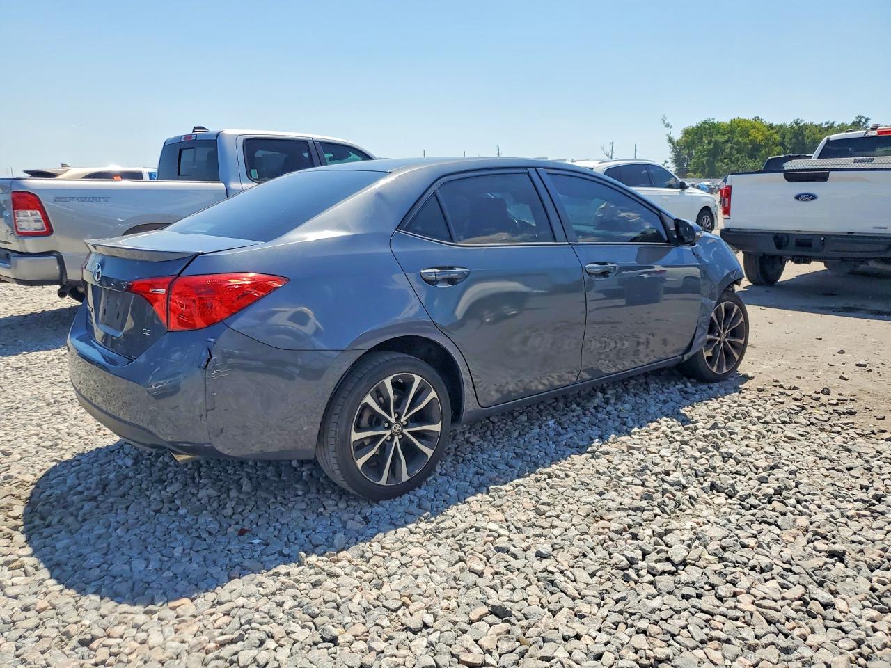 2017 TOYOTA COROLLA SE — снимка 3