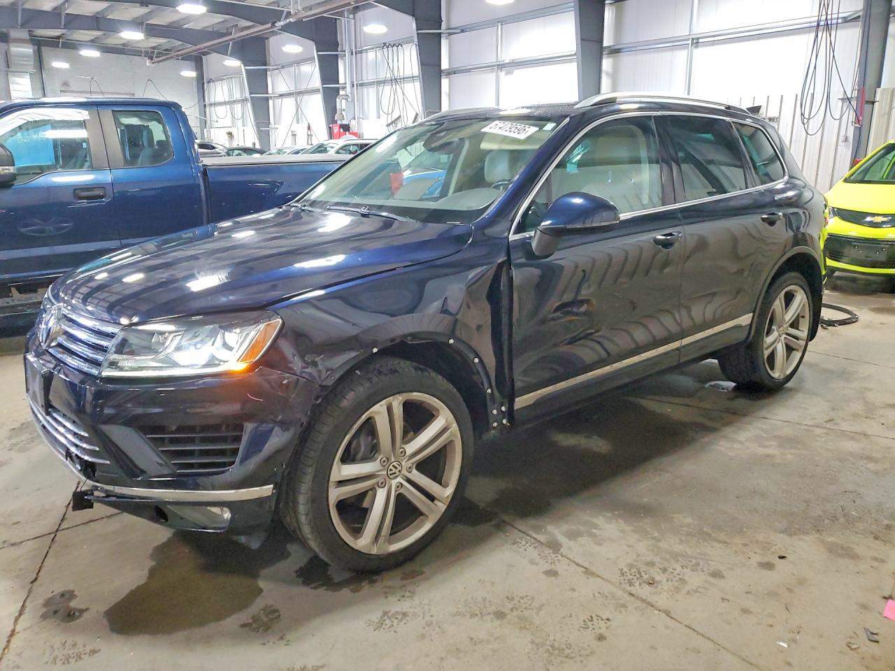 2017 VOLKSWAGEN TOUAREG EXECUTIVE