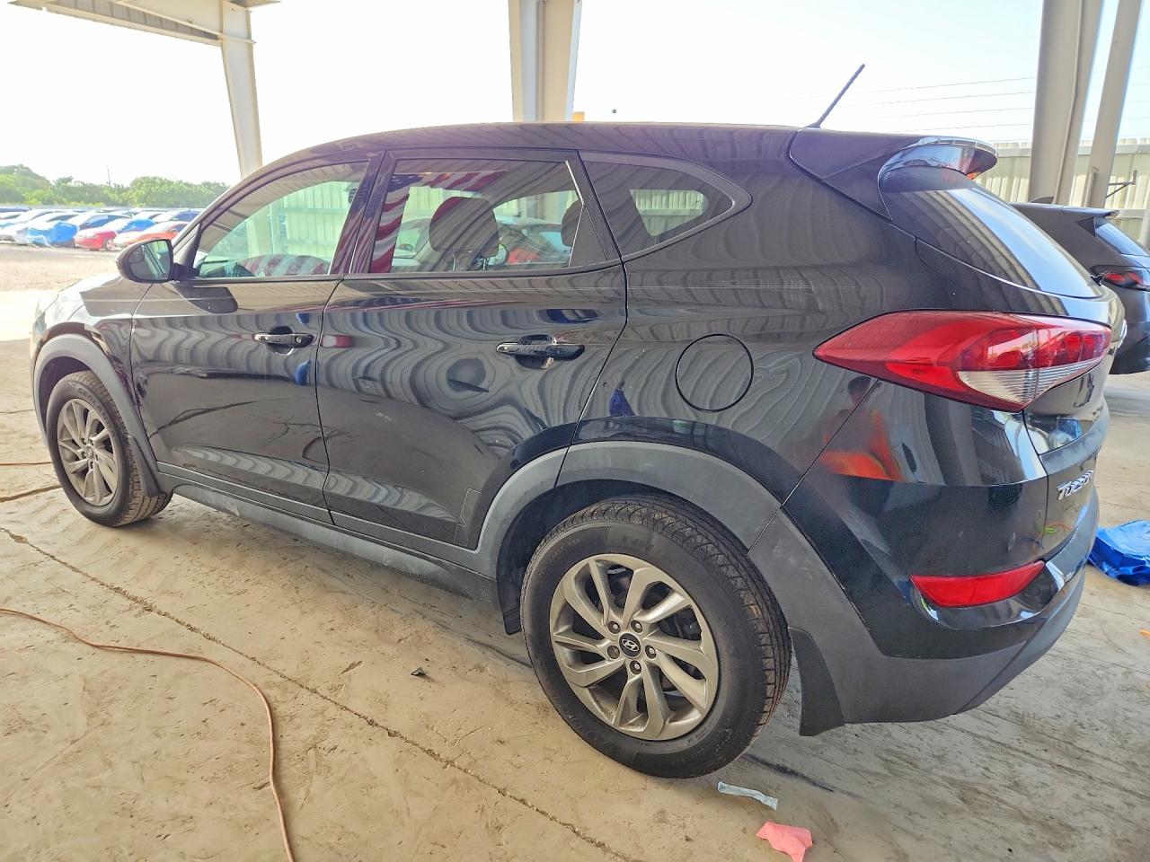 2018 HYUNDAI TUCSON SE — снимка 2
