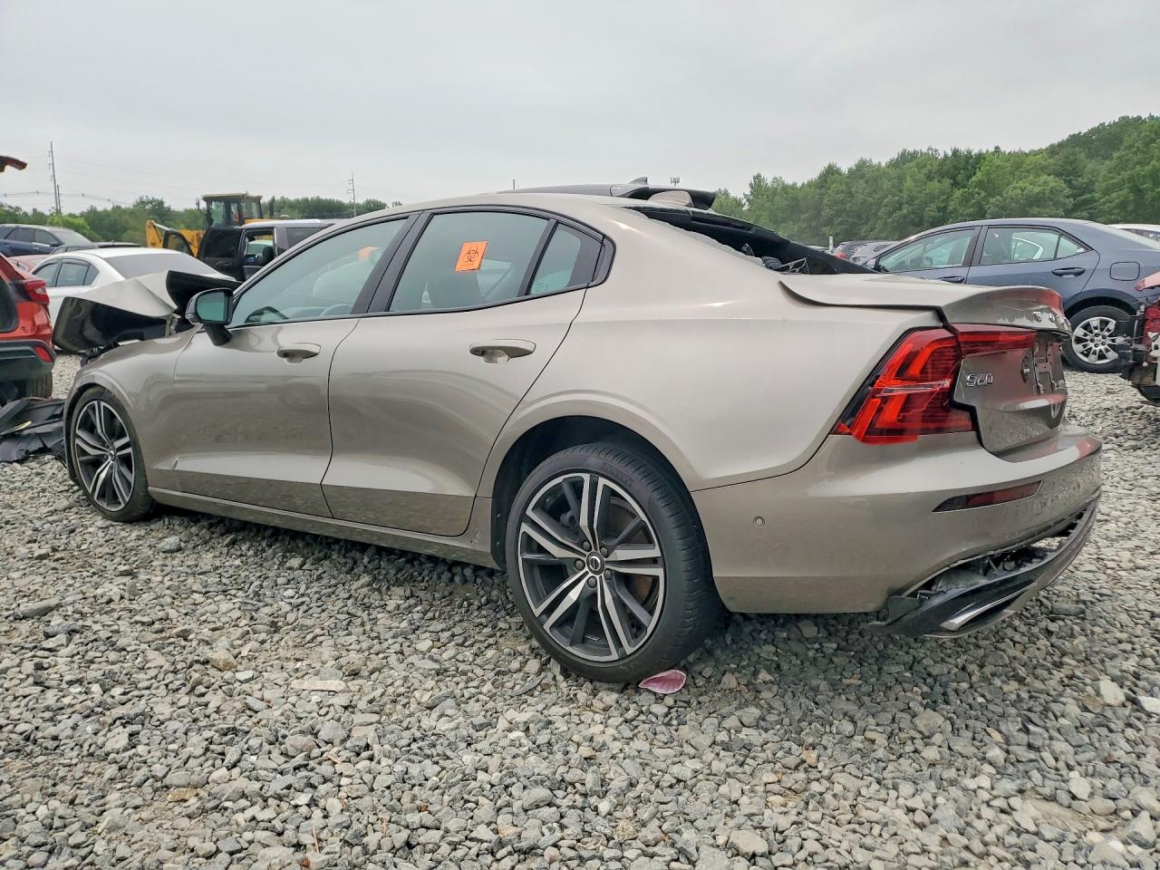 2019 VOLVO S60 T6 R-DESIGN — снимка 2