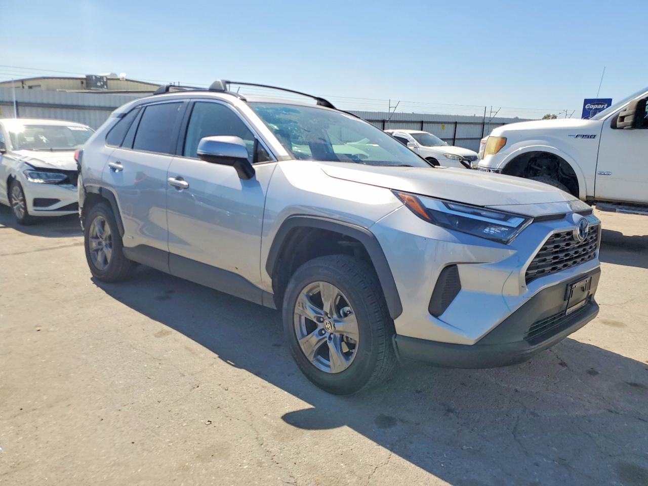 2024 TOYOTA RAV4 LE — снимка 4