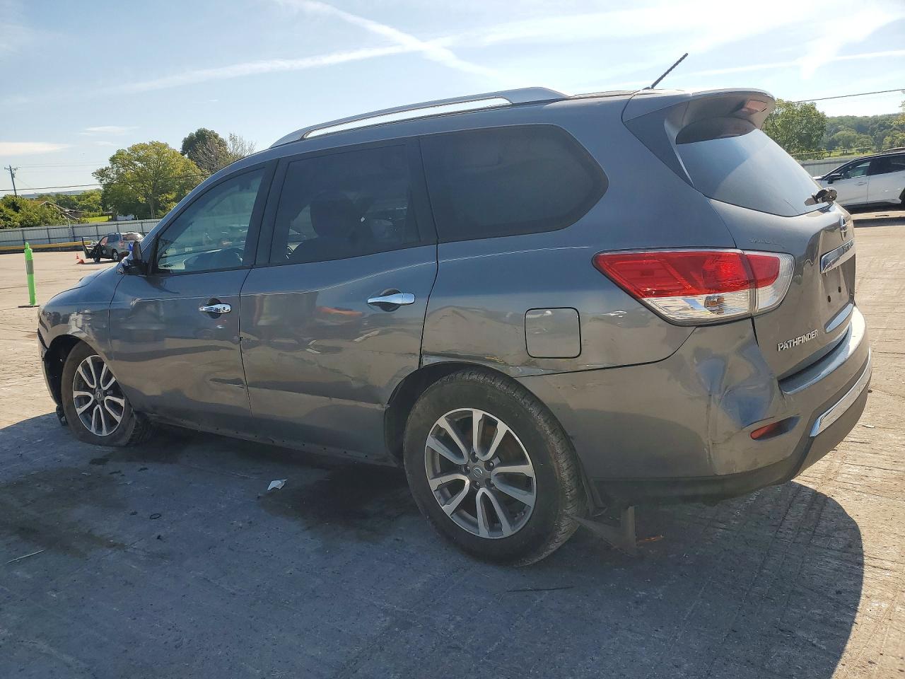 2015 NISSAN PATHFINDER S — снимка 2