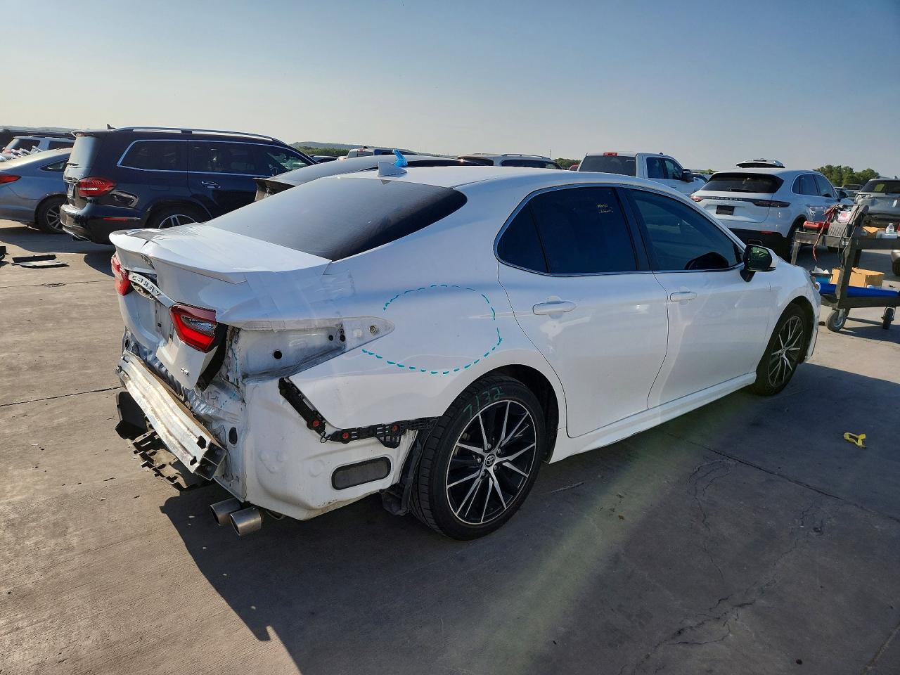 2023 TOYOTA CAMRY SE — снимка 3