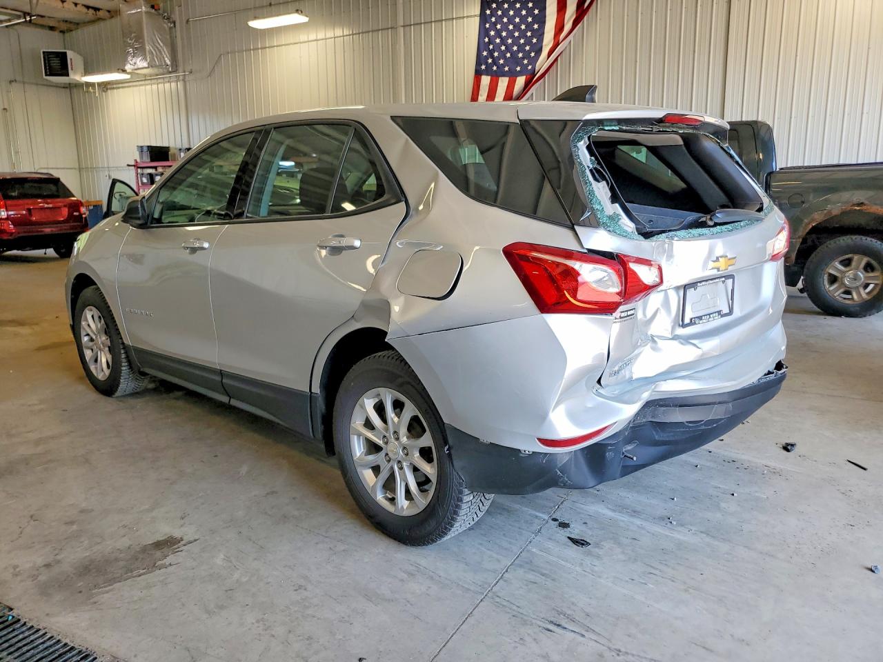 2019 CHEVROLET EQUINOX LS — снимка 2