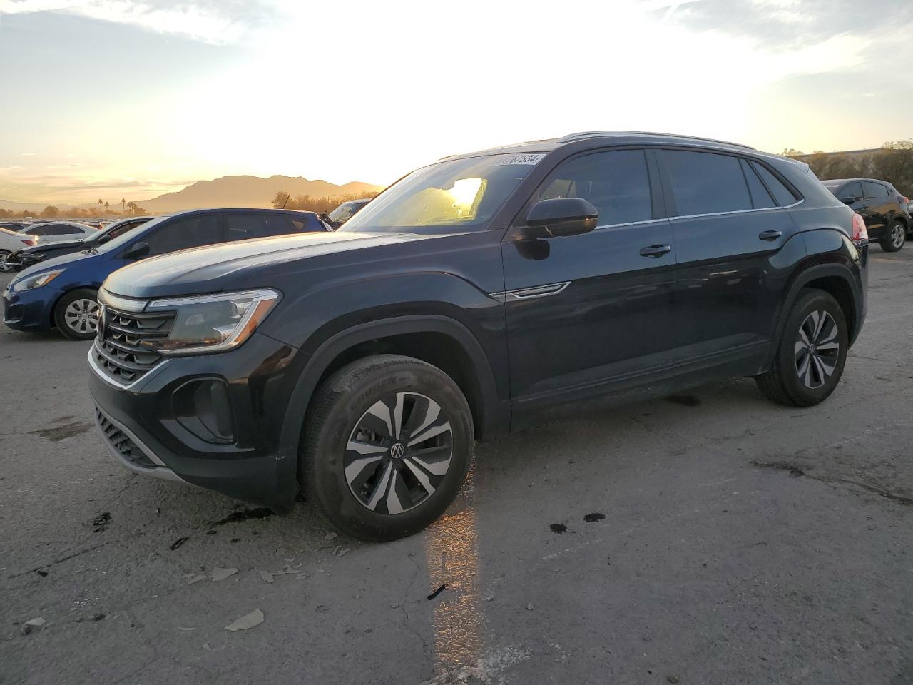 2024 VOLKSWAGEN ATLAS CROSS SPORT SE