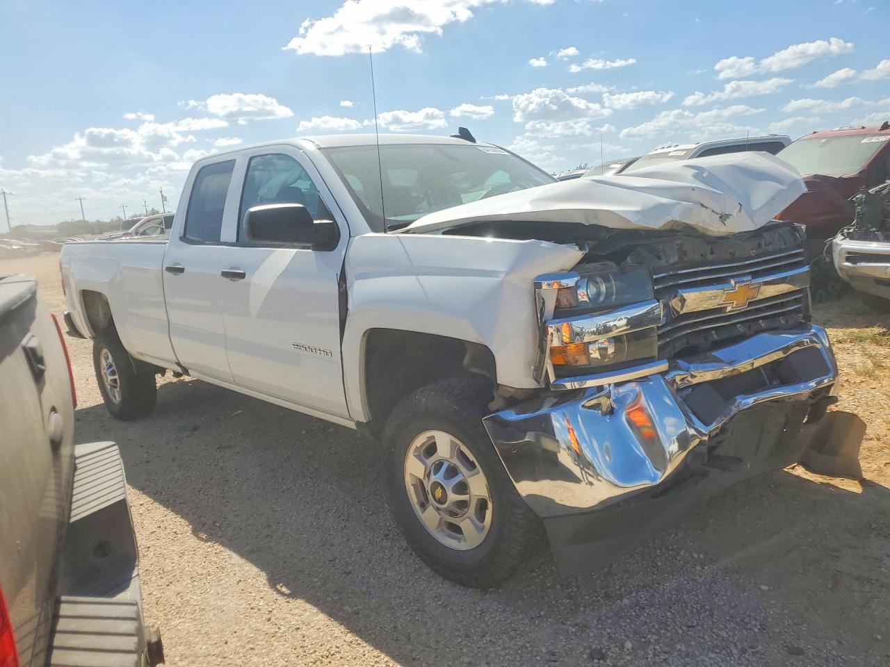 2017 CHEVROLET SILVERADO C2500 HEAVY DUTY — снимка 4