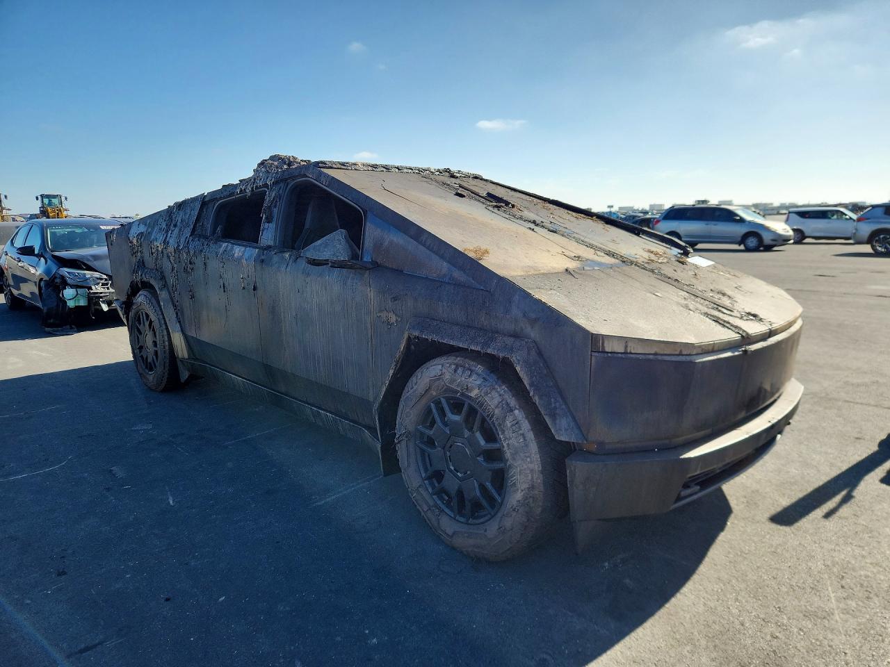 2024 TESLA CYBERTRUCK — снимка 4