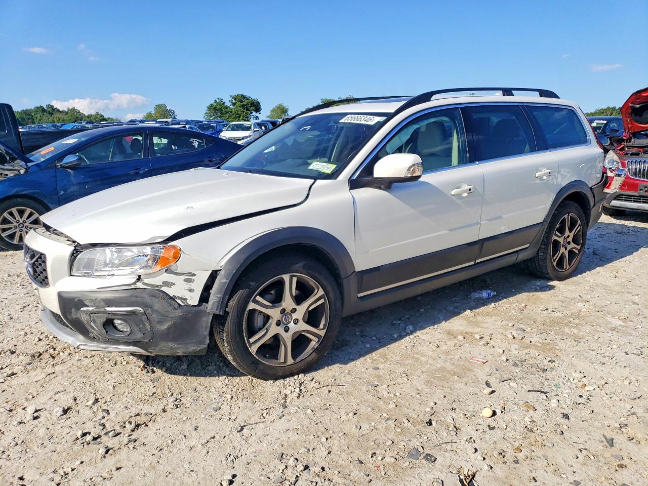 2015 VOLVO XC70 T6 PREMIER