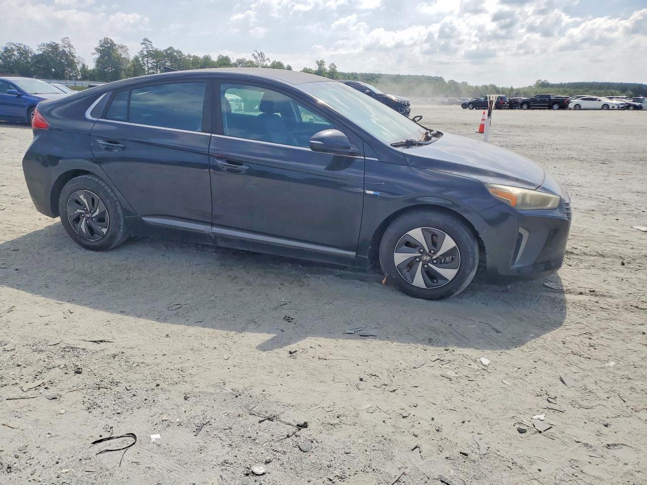 2017 HYUNDAI IONIQ SEL — снимка 4