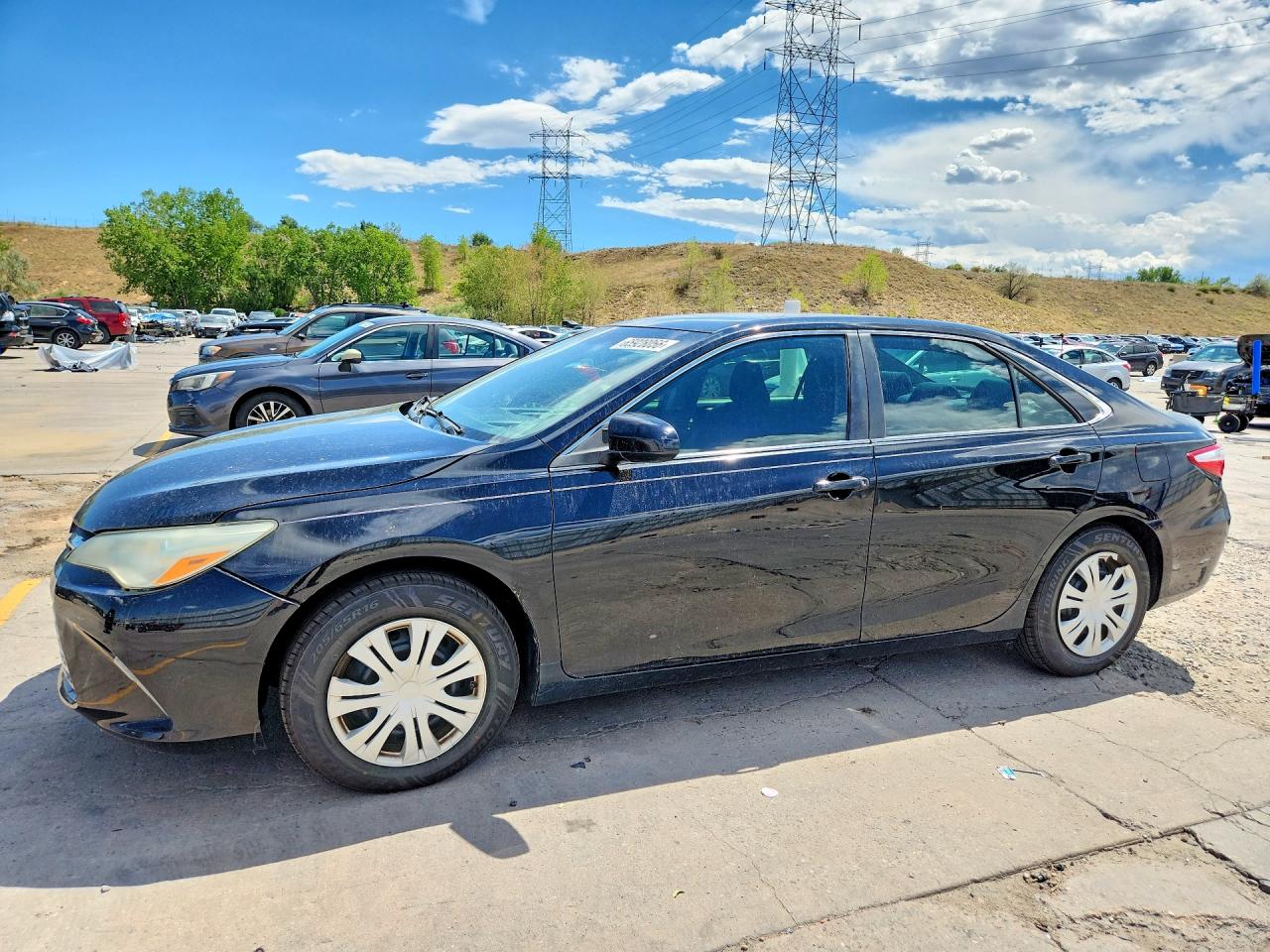 2016 TOYOTA CAMRY LE