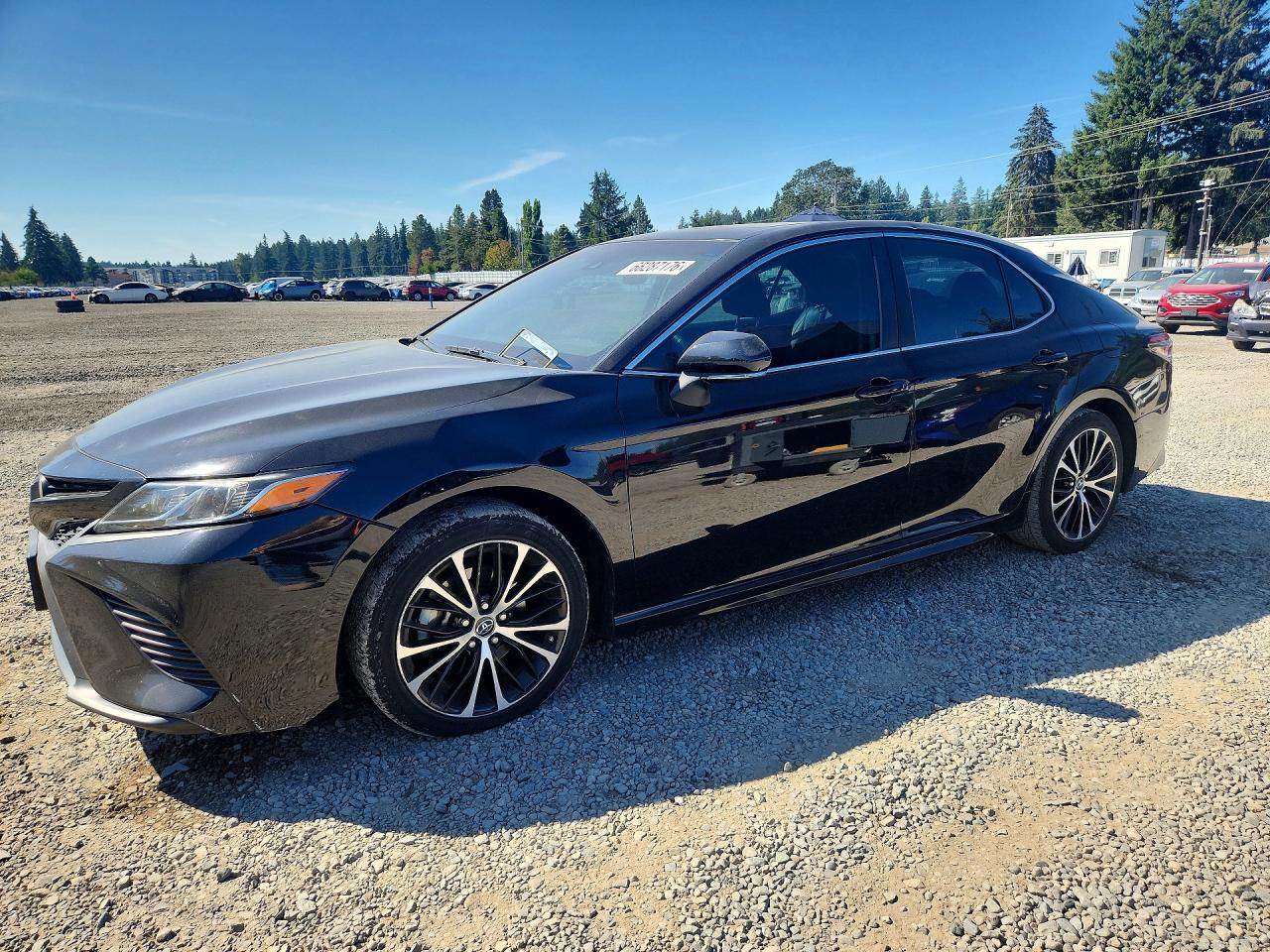 2018 TOYOTA CAMRY SE
